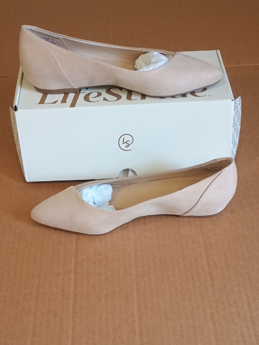 Life Stride Women's Pointed Toe Flats in Blush